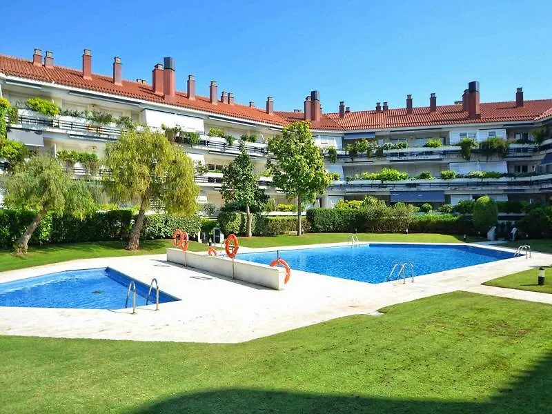 Maverik Terramar Sitges 0*,