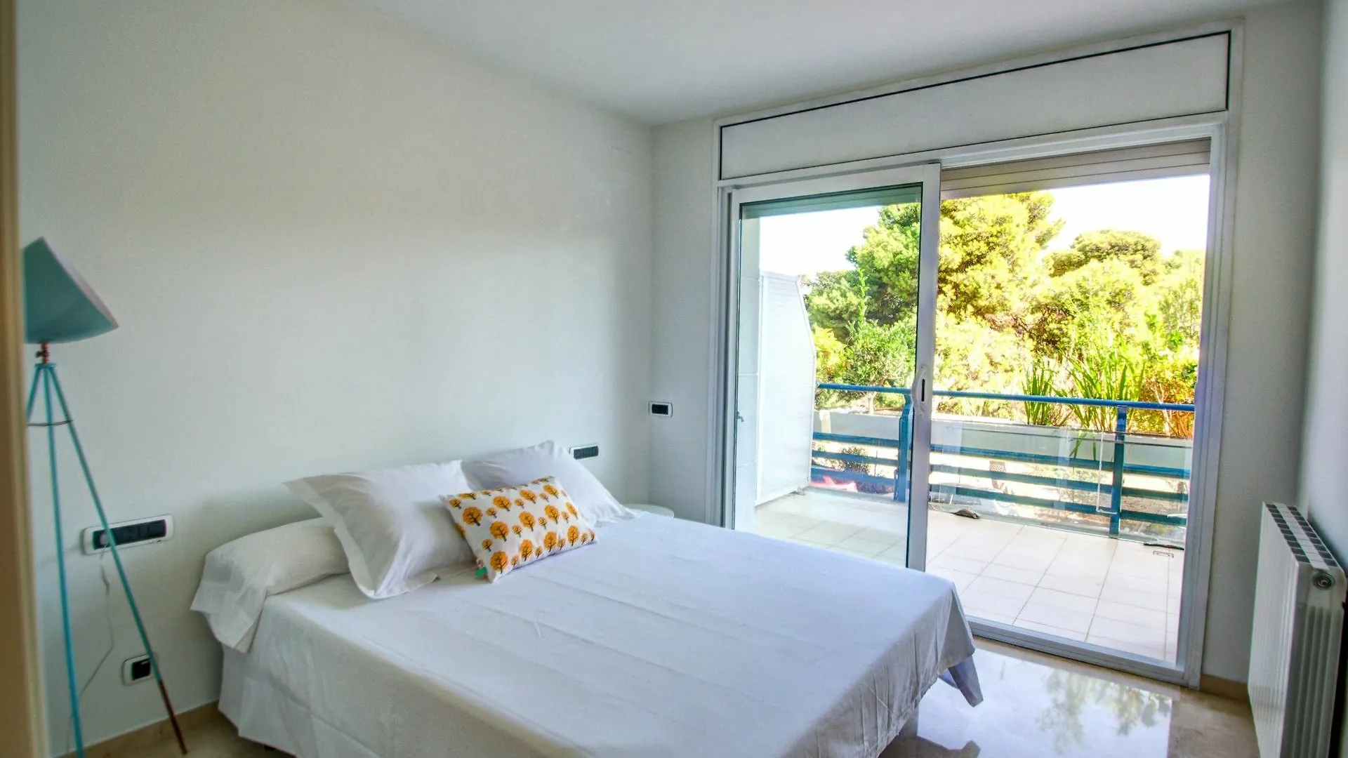 Apartment Maverik Terramar Sitges Spain